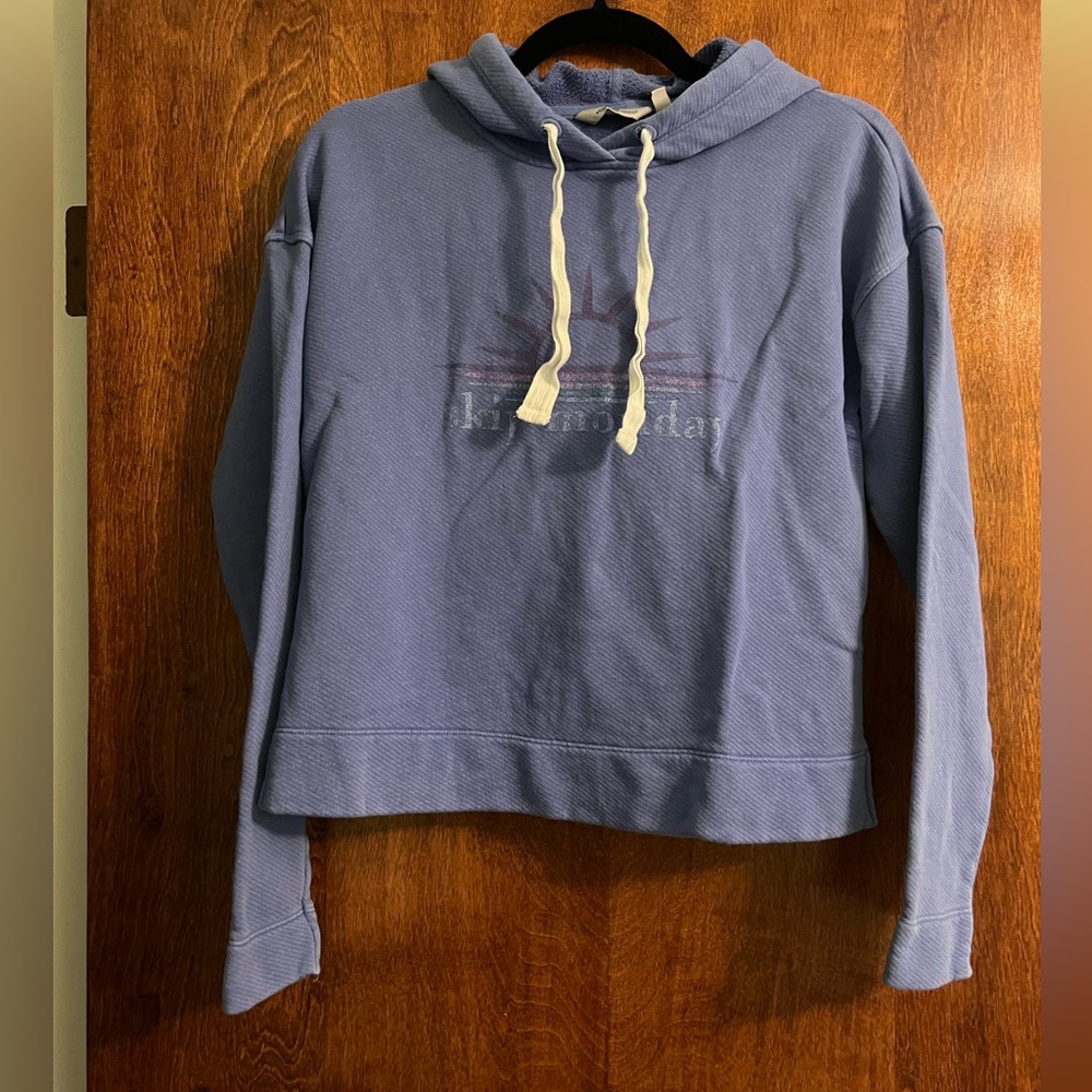 Vineyard Vines sunburst‎ graphic cropped hoodie size XS
